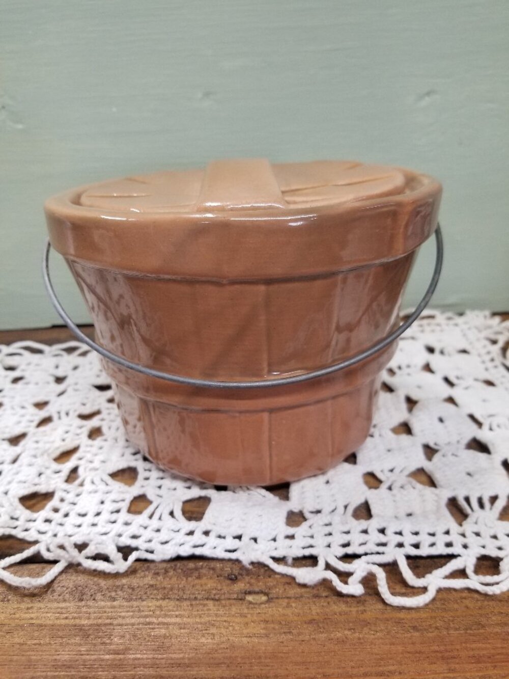 Vintage Ceramic Brown Glazed Bushel Basket Lid Metal Handle